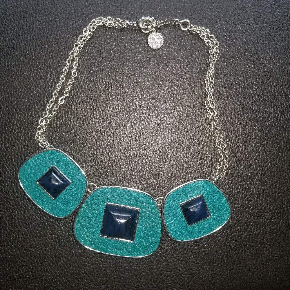Necklace - silver metal, enamel green/blue